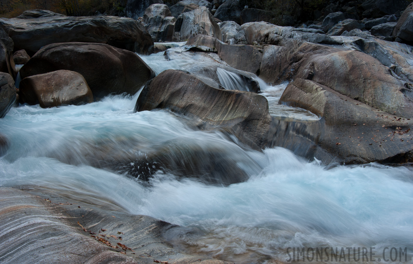 Tessin [55 mm, 1/10 Sek. bei f / 22, ISO 100]